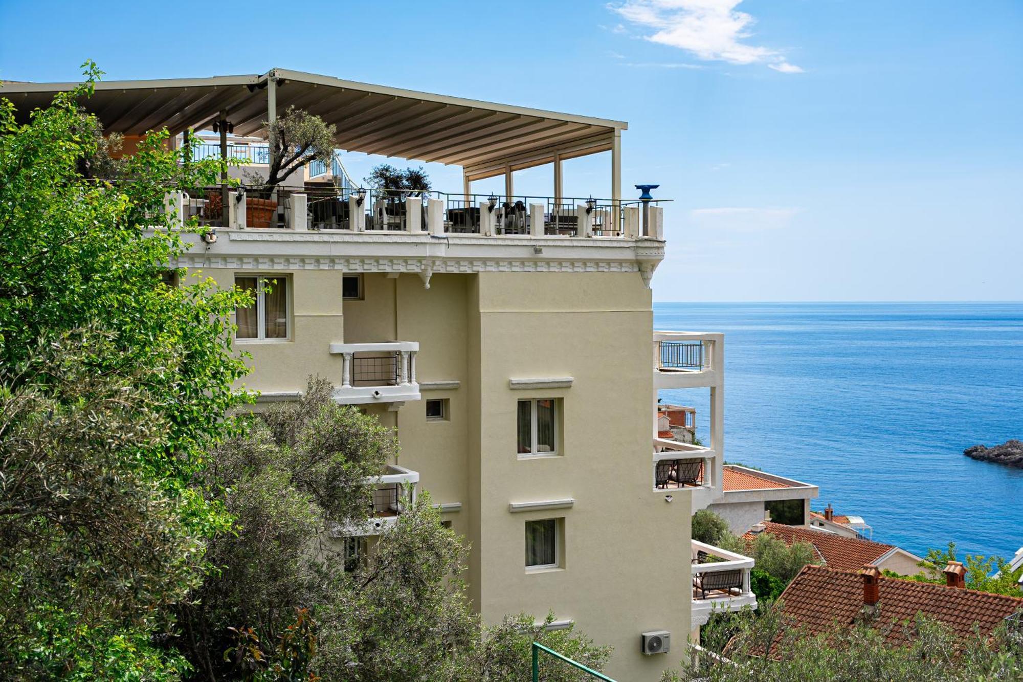 Hotel Adrovic Sveti Stefan Exterior photo