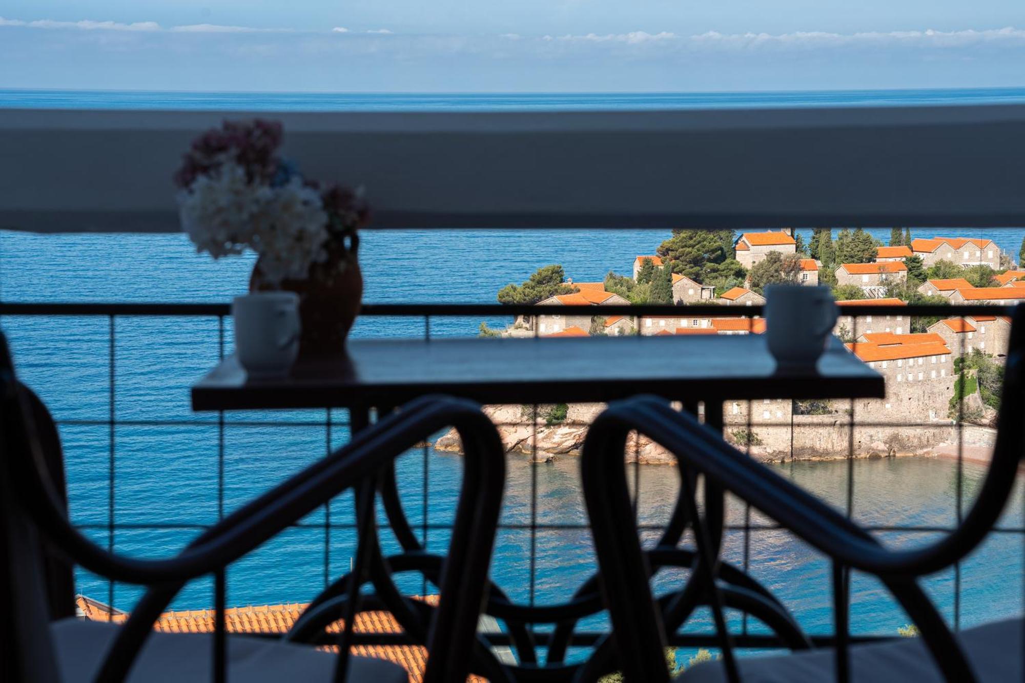 Hotel Adrovic Sveti Stefan Exterior photo