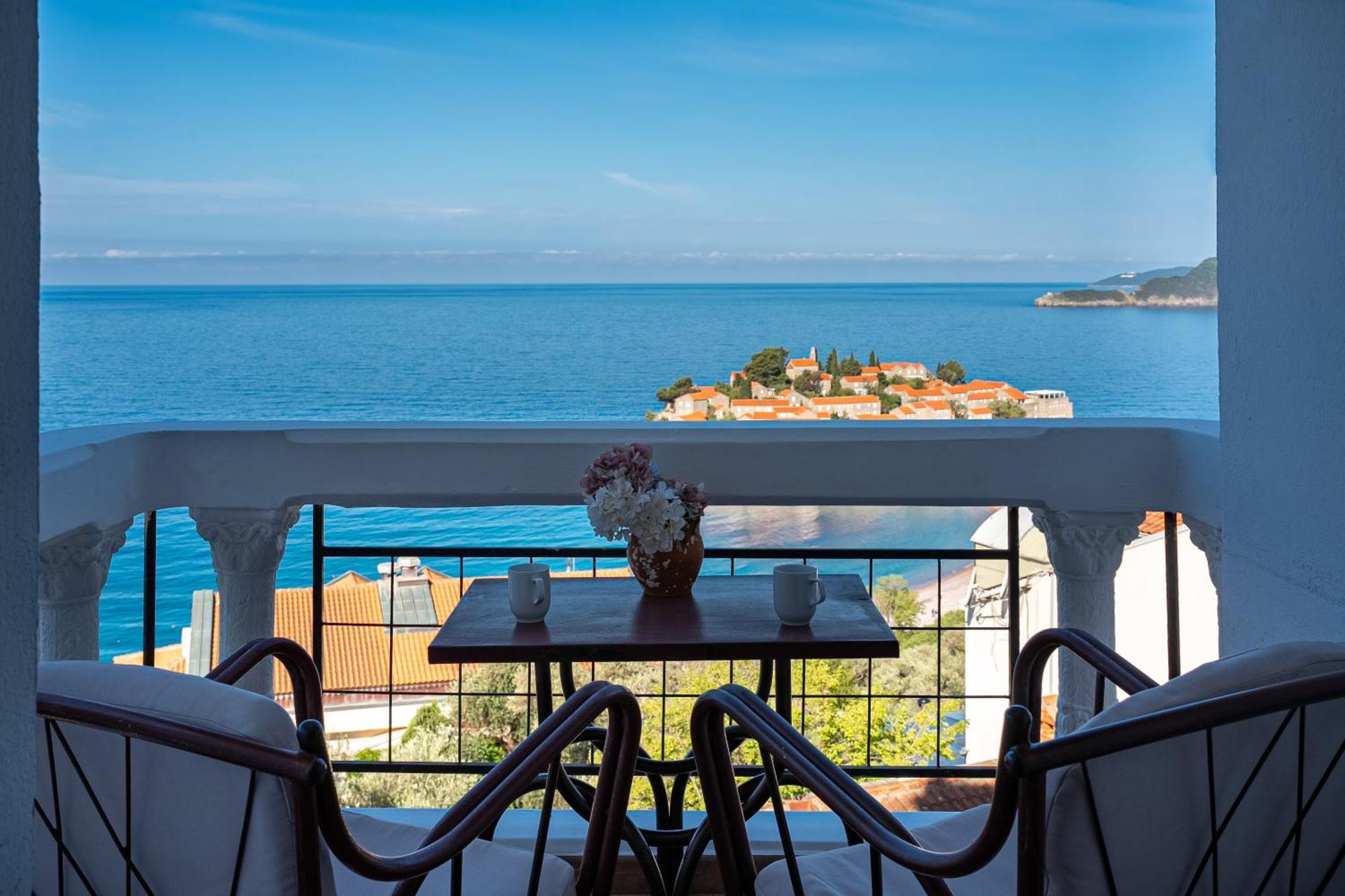 Hotel Adrovic Sveti Stefan Exterior photo